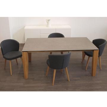 Poltroncina Ines/6 e tavolo Clooney